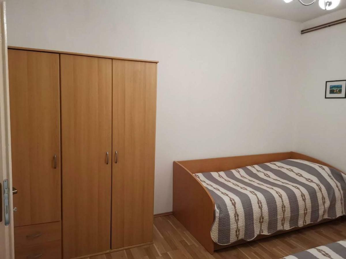 Apartmani Spomenka Seline ภายนอก รูปภาพ