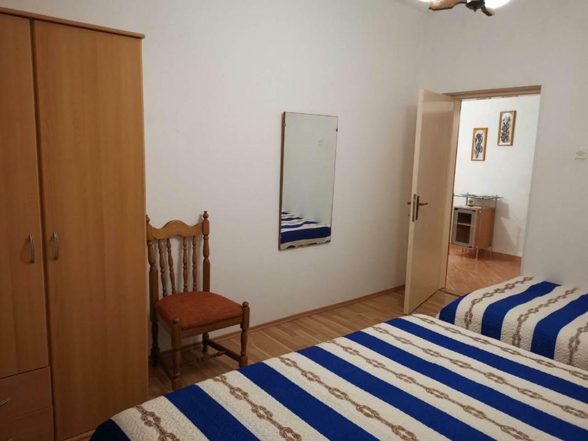 Apartmani Spomenka Seline ภายนอก รูปภาพ