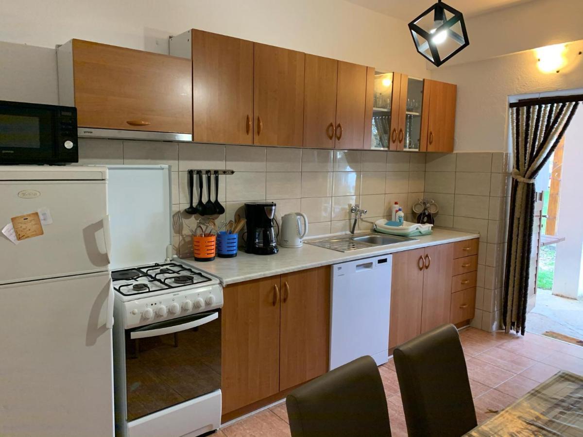 Apartmani Spomenka Seline ภายนอก รูปภาพ